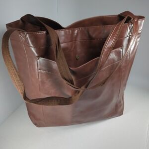Large Vegan Leather Brown Tote‎ Bag Bucket Style Magnetic Closure